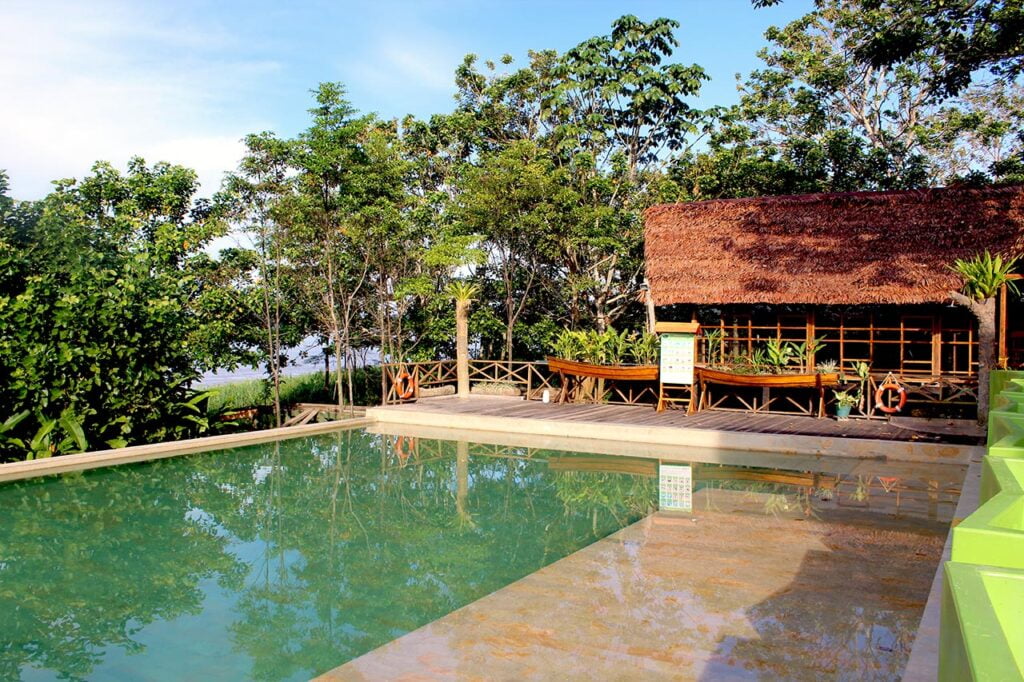 piscina-min