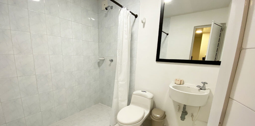 ON VACATION - SAN ANDRES- HOTEL TOWER EXPRESS - HABITACION - 3